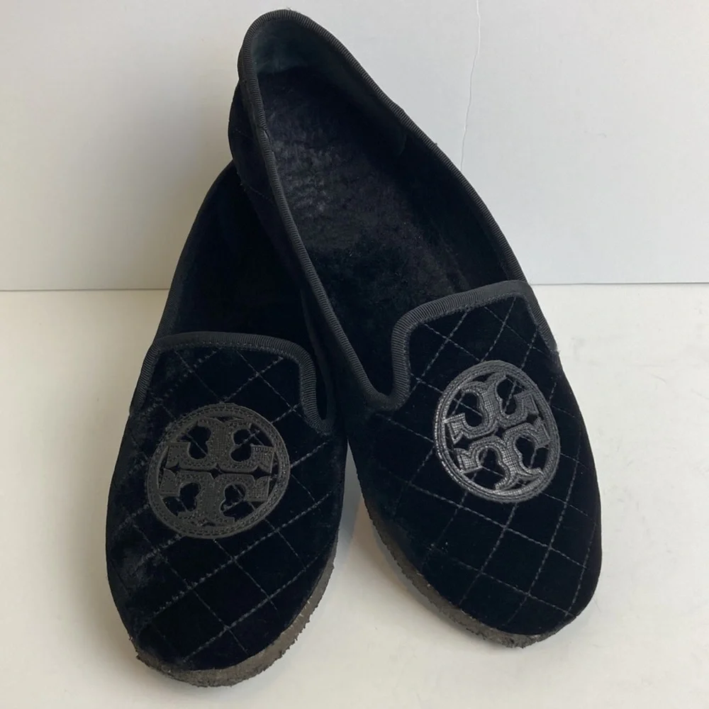 Tory Burch Billy Black Quilted Velvet Fur Loafers Crepe Sole Slippers Sz 9 Flats